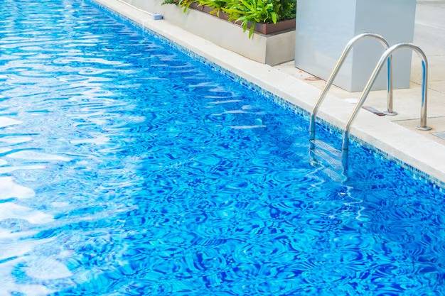 Trinity-Beach-apartments